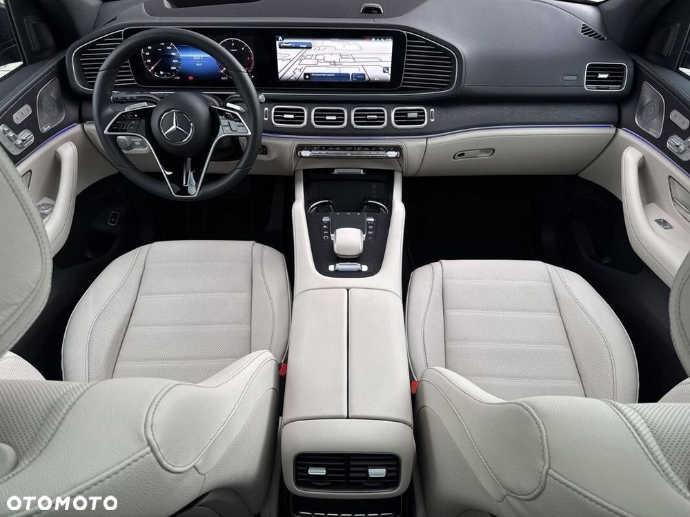 Mercedes-Benz GLE - 18