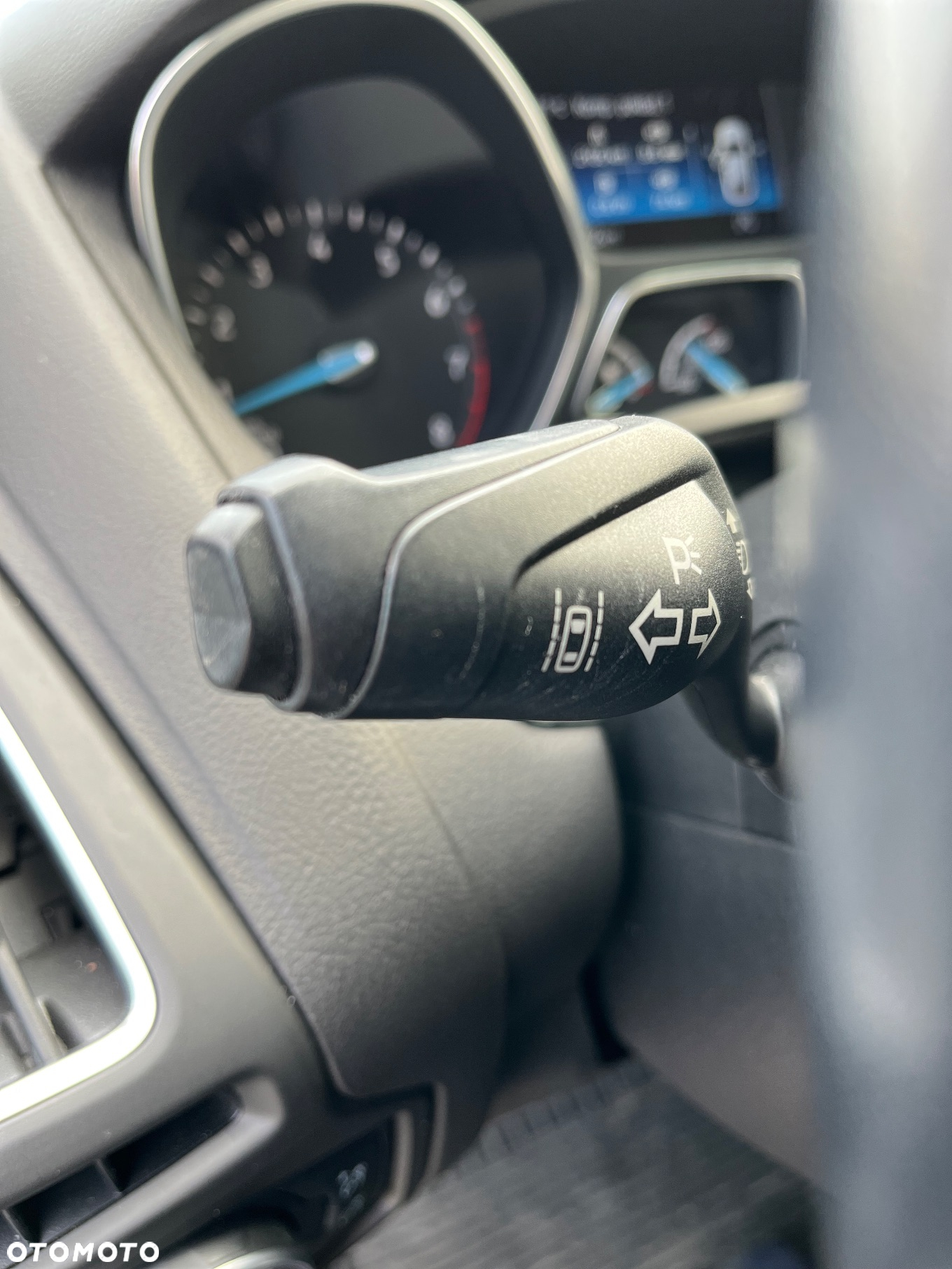 Ford Focus 1.5 EcoBoost Titanium ASS - 22