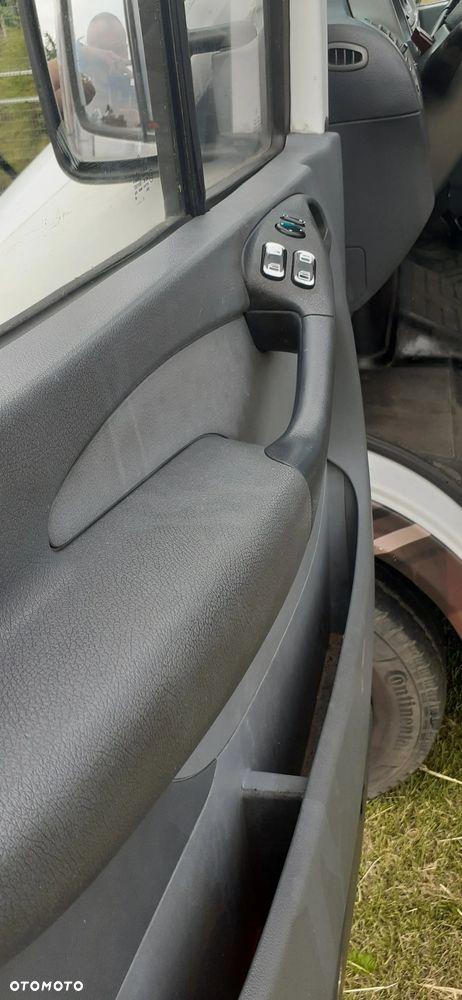 Mercedes-Benz Sprinter 313 - 16