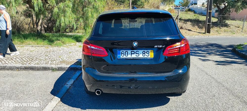 BMW 218 d Coupe Advantage — fotografia 2