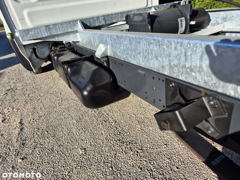 Iveco 35C16 35c15 3.0 160KM/ Wywrotka 3-stronna/ - 9