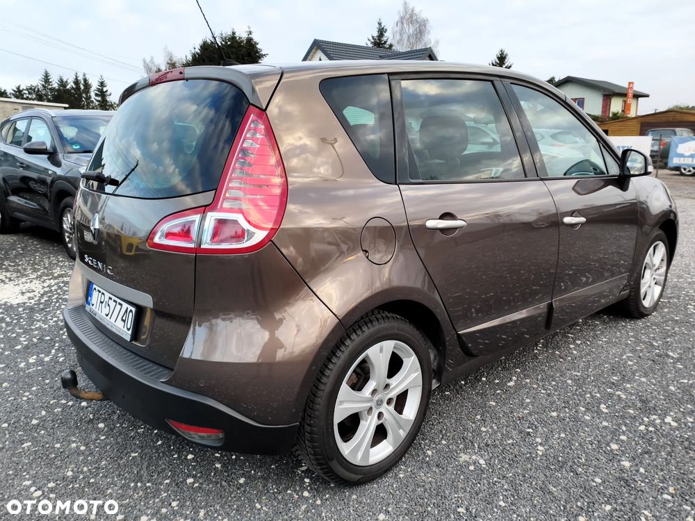 Renault Scenic 2.0 16V 140 CVT Dynamique - 12