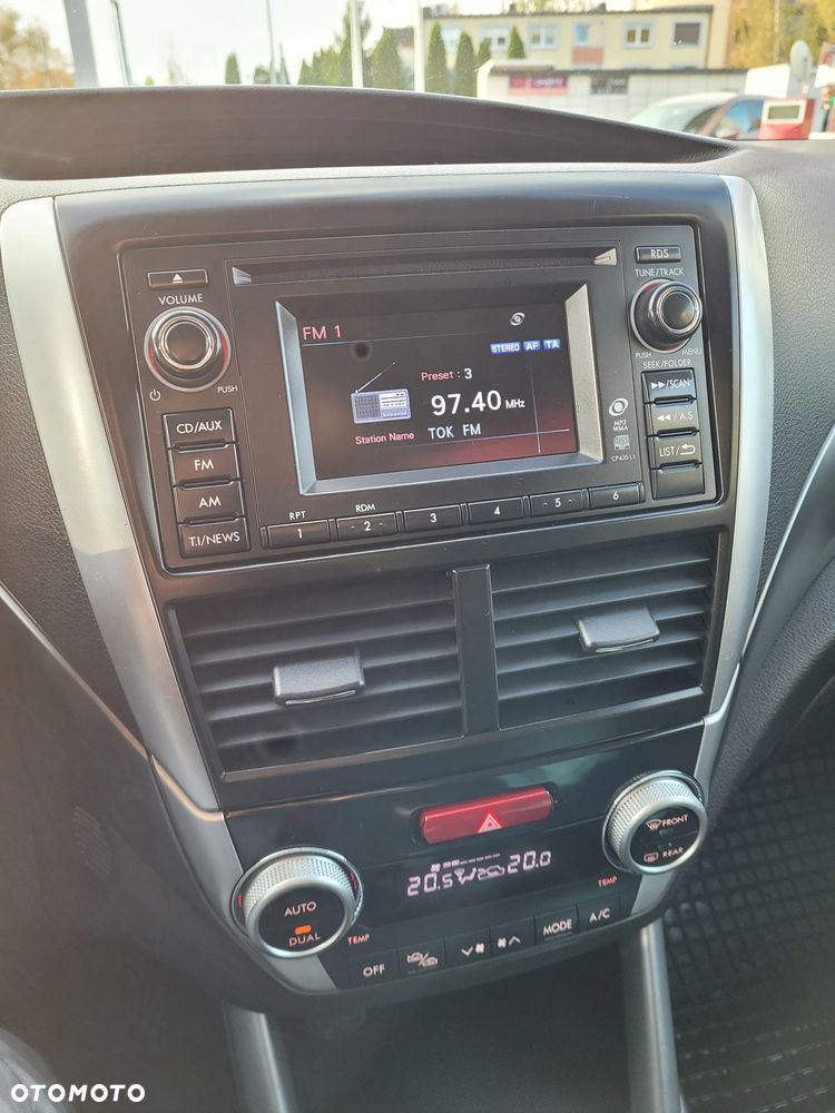 Subaru Forester 2.0D XE 000 Euro5 - 11