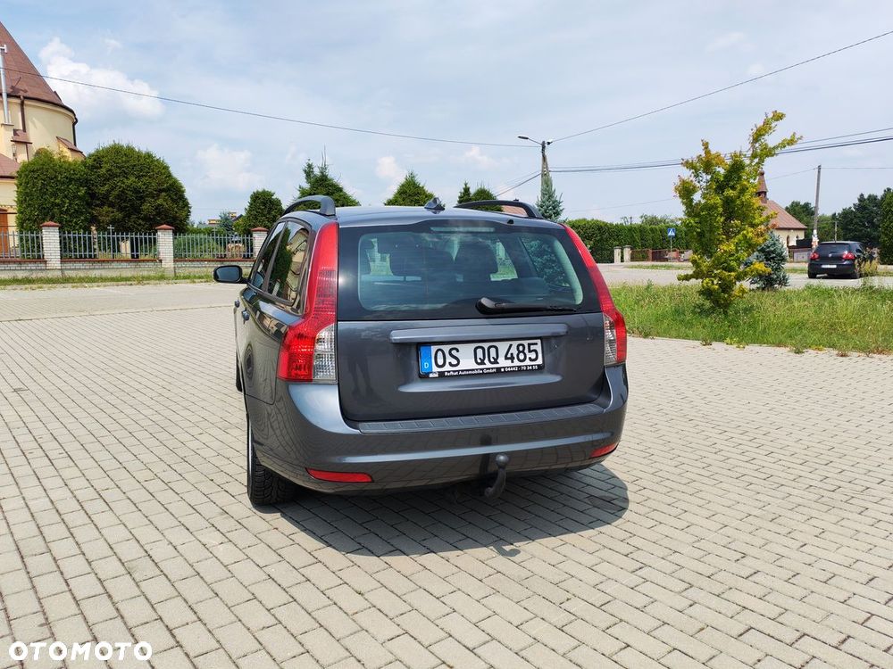 Volvo V50 - 4