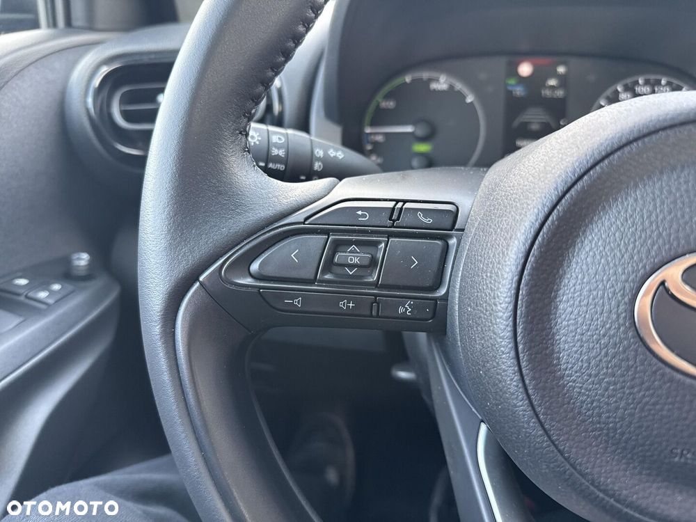 Toyota Yaris - 23