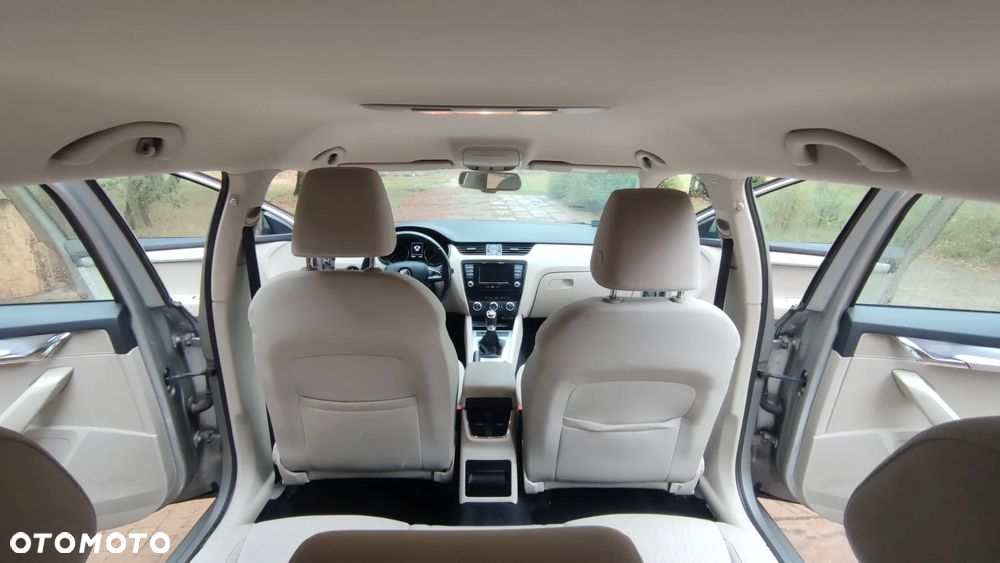 Skoda Octavia 2.0 TDI Elegance - 30