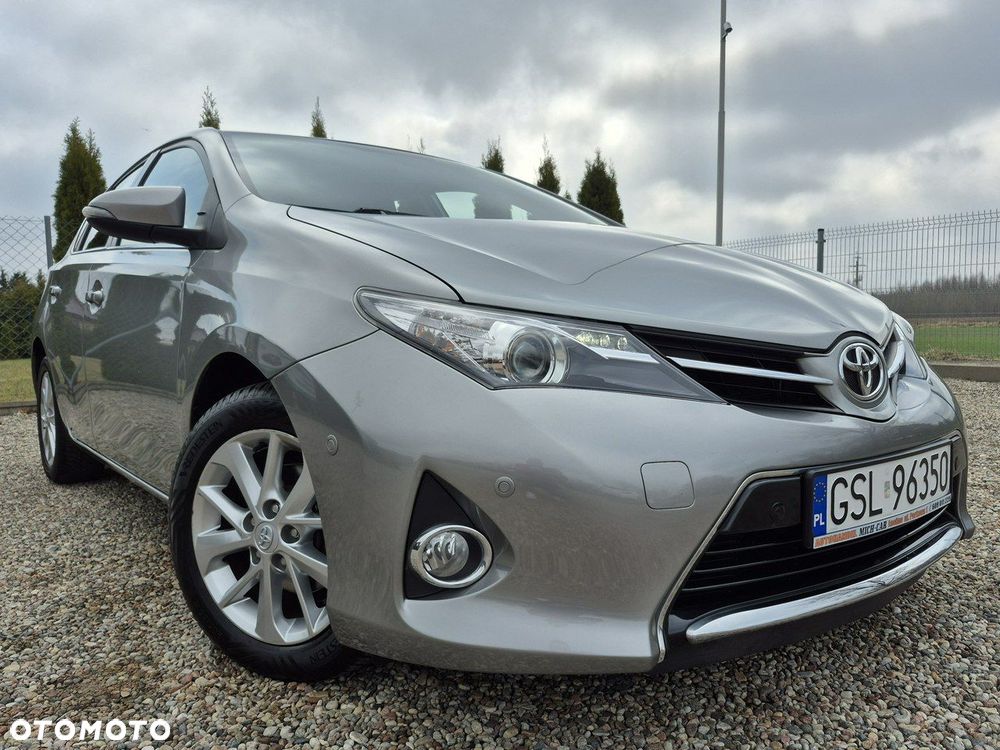 Toyota Auris - 32