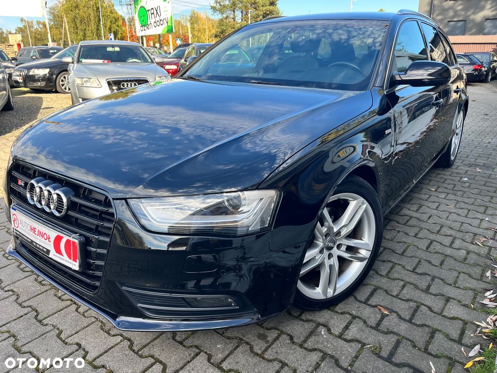 Audi A4 Avant 2.0 TDI DPF quattro S tronic S line Sportpaket - 2