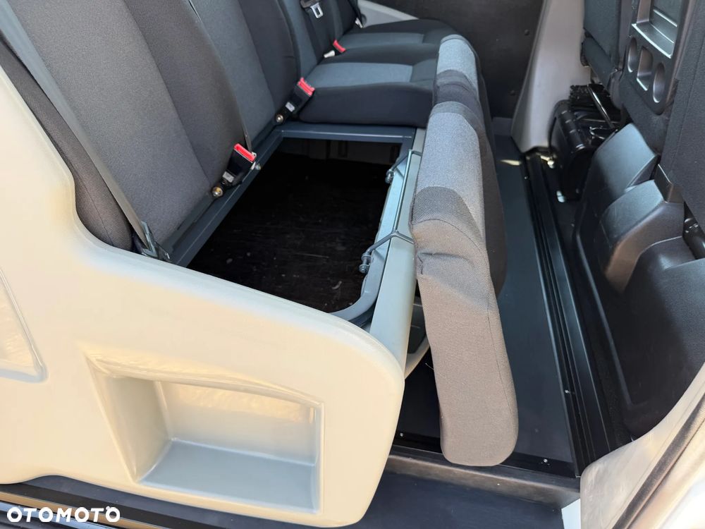 Renault MASTER MAXI L3H2 DOKA 7os. ORYGINAŁ CARPOL VAN MINIBUS Duża Ładowność 1205kg Zabudowa paki+ półki modułowe Bott, Trwały MOCNY SILNIK 2.3dCi 130KM Rozrząd na Łańcuchu! Zabudowa z wnęką na transport el. do 3700mm! Niski udokumentowany przebieg tylko 107tys.km SERWIS ASO RENAULT - 40