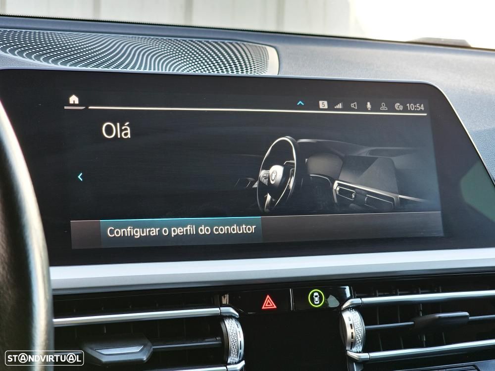 BMW 320 e Touring Line Sport Auto - 21