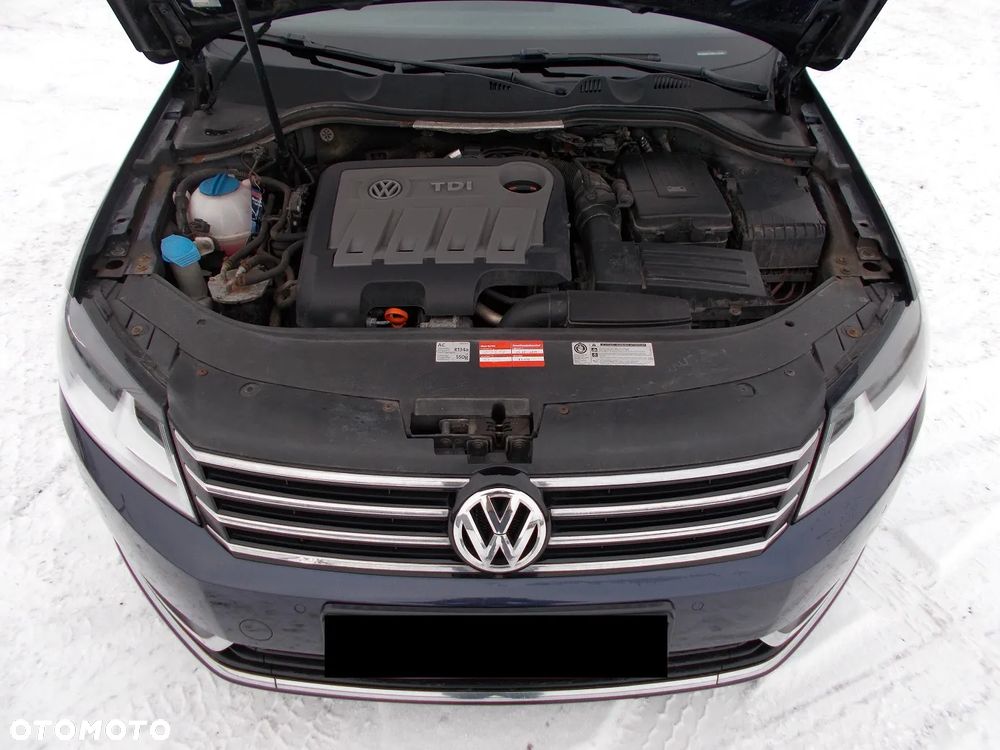 Volkswagen Passat 2.0 TDI DSG BlueMotion Technology Comfortline - 10