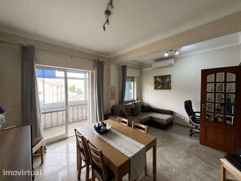 Apartamento T2 na Póvoa de Santa Iria - Grande imagem: 2/11