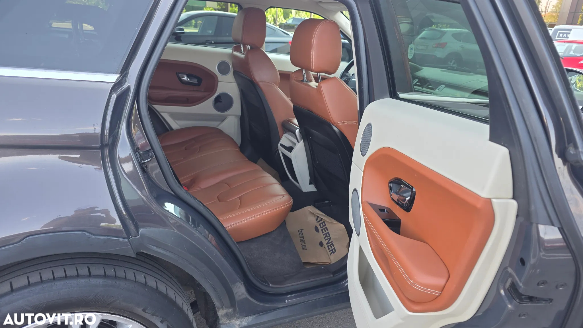 Land Rover Range Rover Evoque - 37