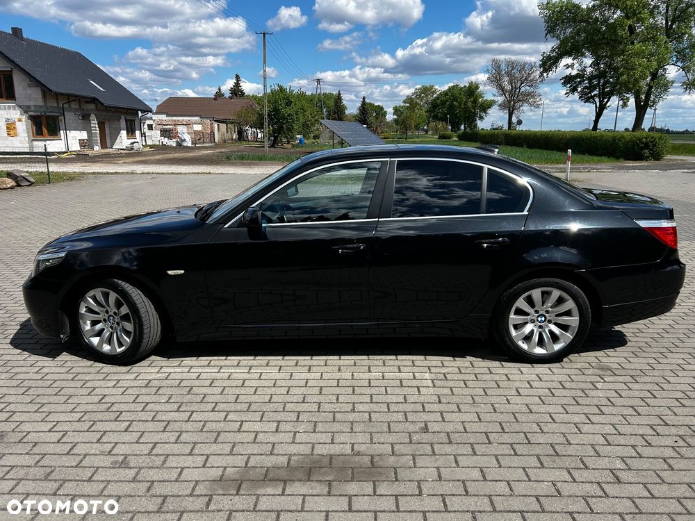 BMW Seria 5 523i Edition Lifestyle - 9
