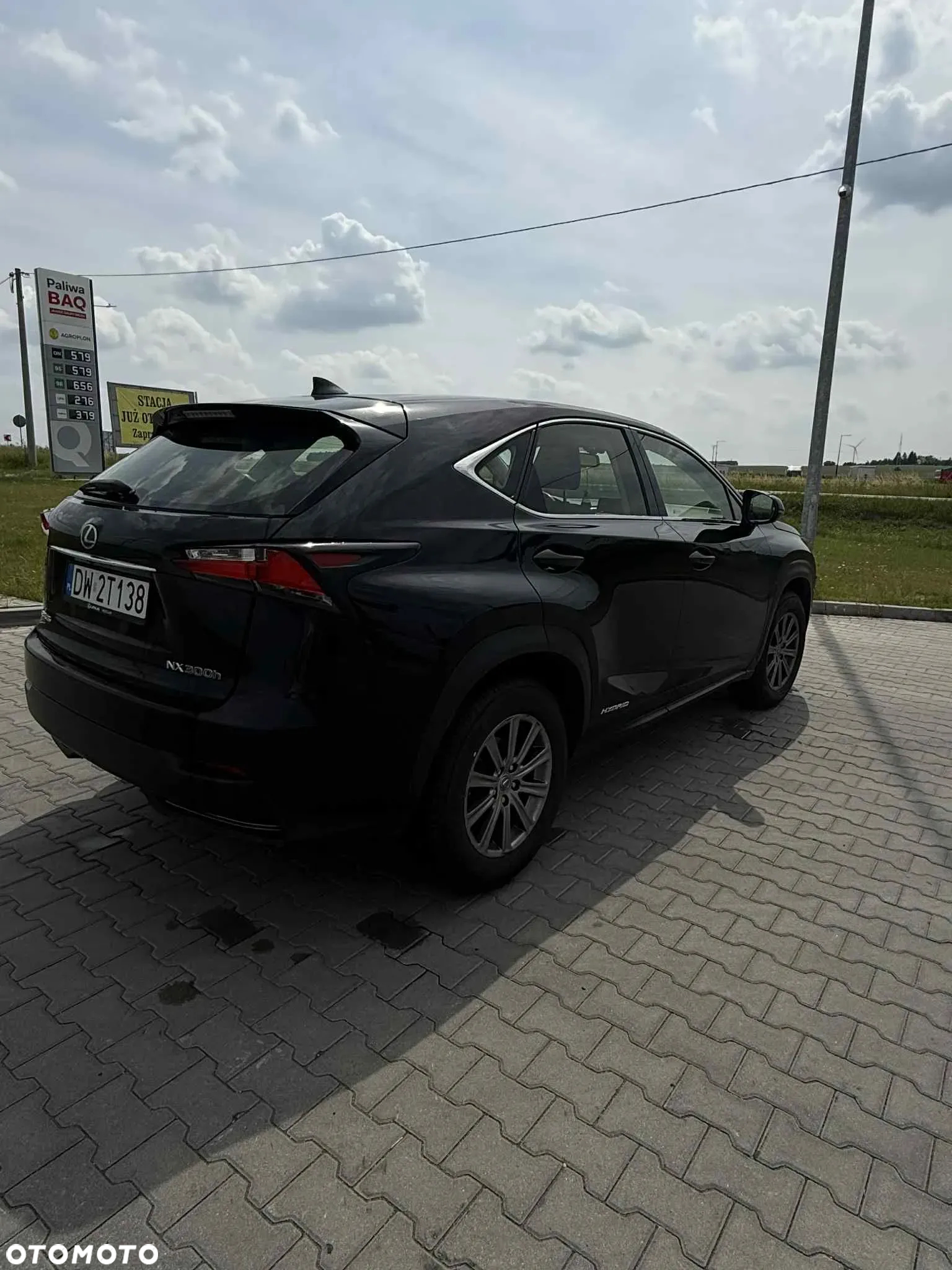 Lexus NX - 12