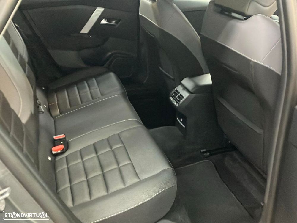 Citroën e-C4 50 kWh Plus - 15