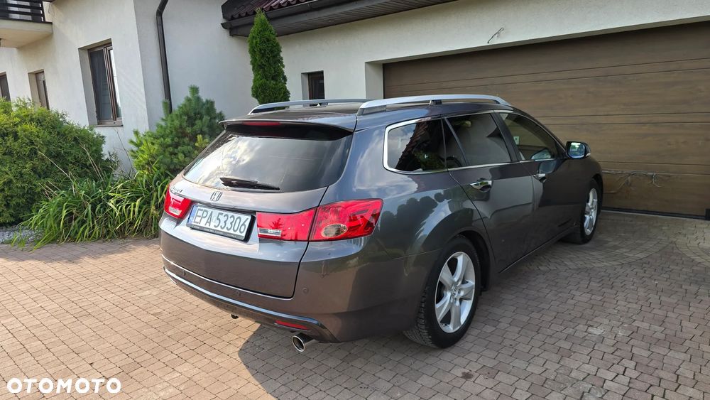 Honda Accord - 9