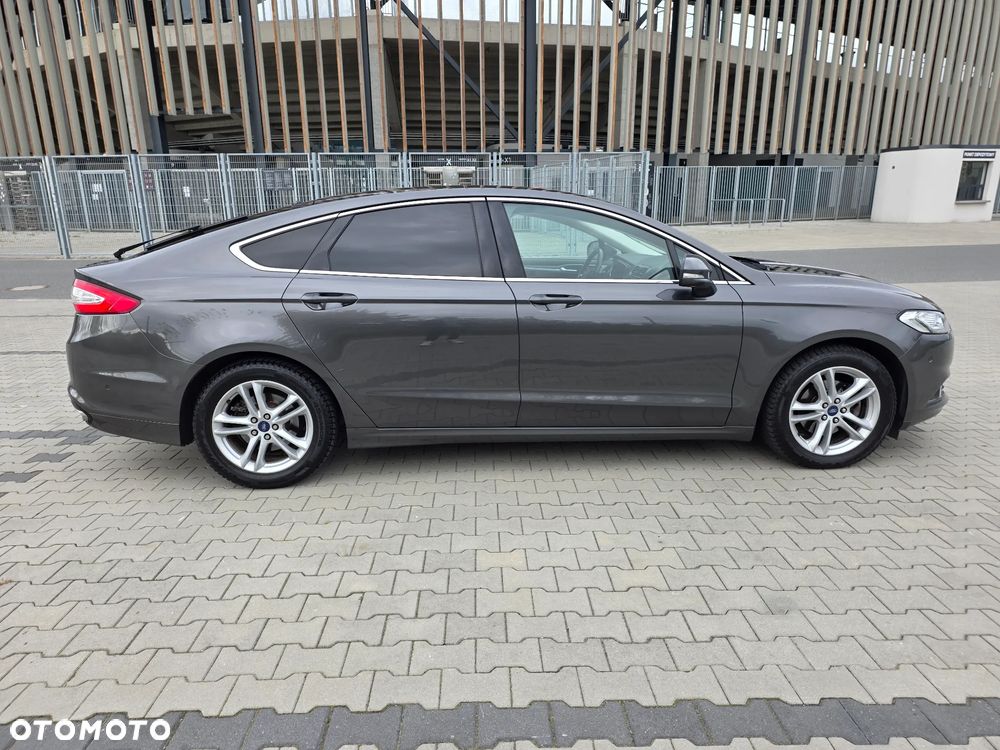 Ford Mondeo 2.0 TDCi Titanium PowerShift - 3