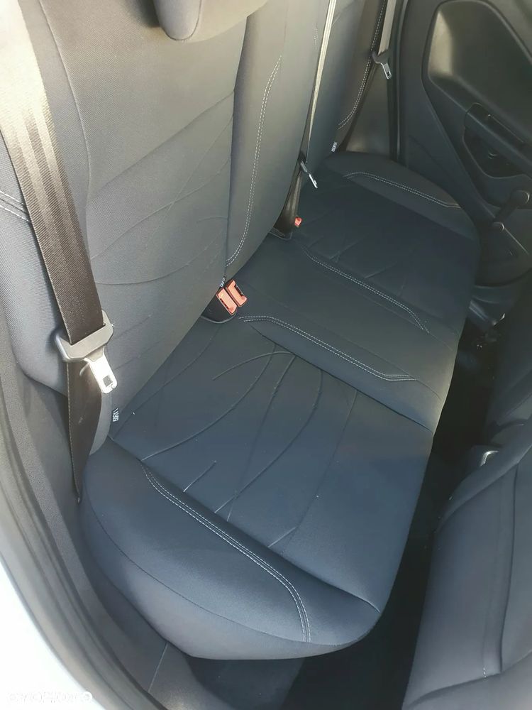 Ford Fiesta 1.25 Ambiente - 20