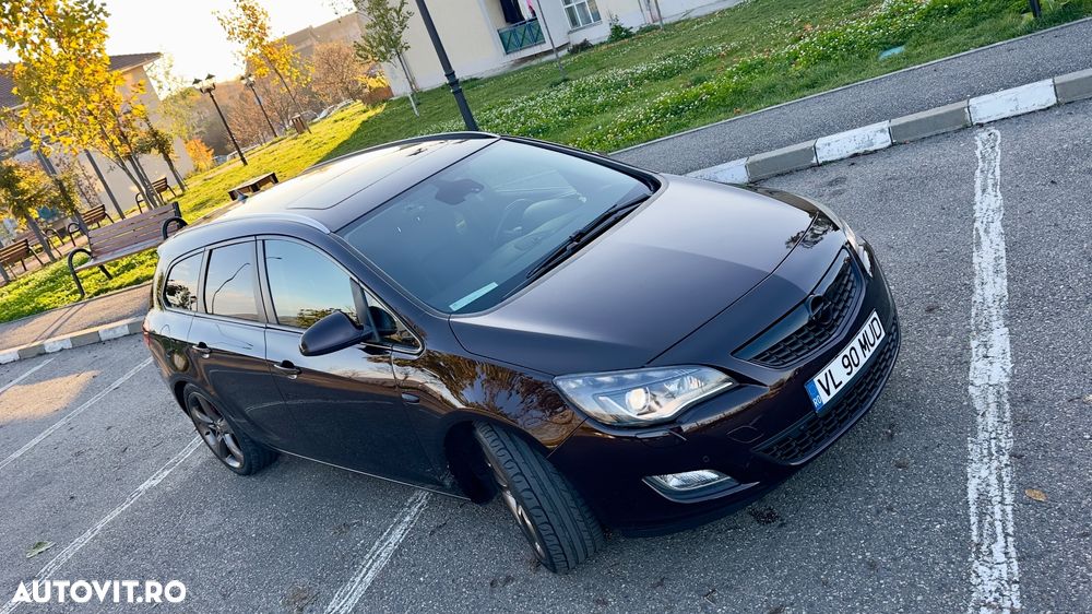 Opel Astra 2.0 CDTI Exklusiv - 13
