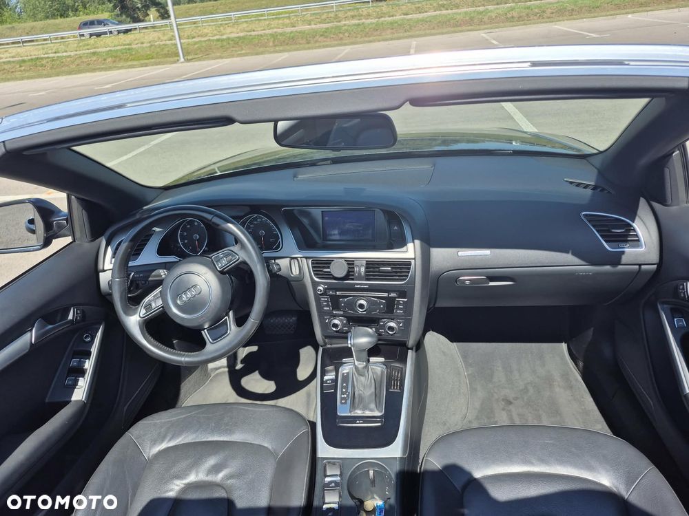 Audi A5 Cabrio - 9