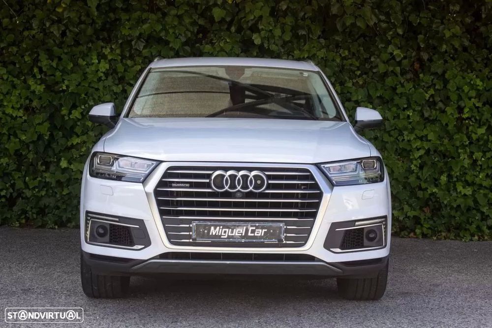 Audi Q7 3.0 TDi E-tron quattro Tiptronic — fotografia 2
