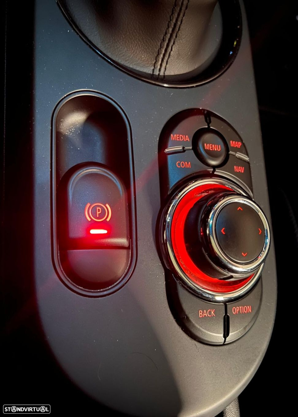MINI 3 Portas Cooper SE Yours - 28