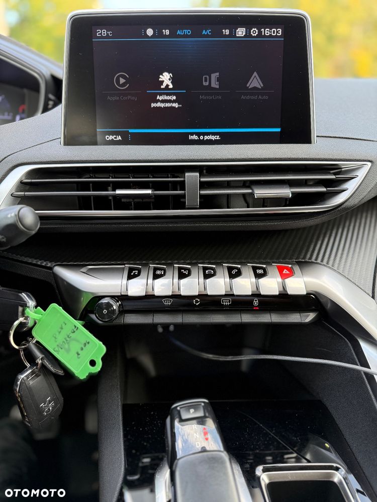 Peugeot 3008 1.5 BlueHDi Active S&S EAT8 - 29