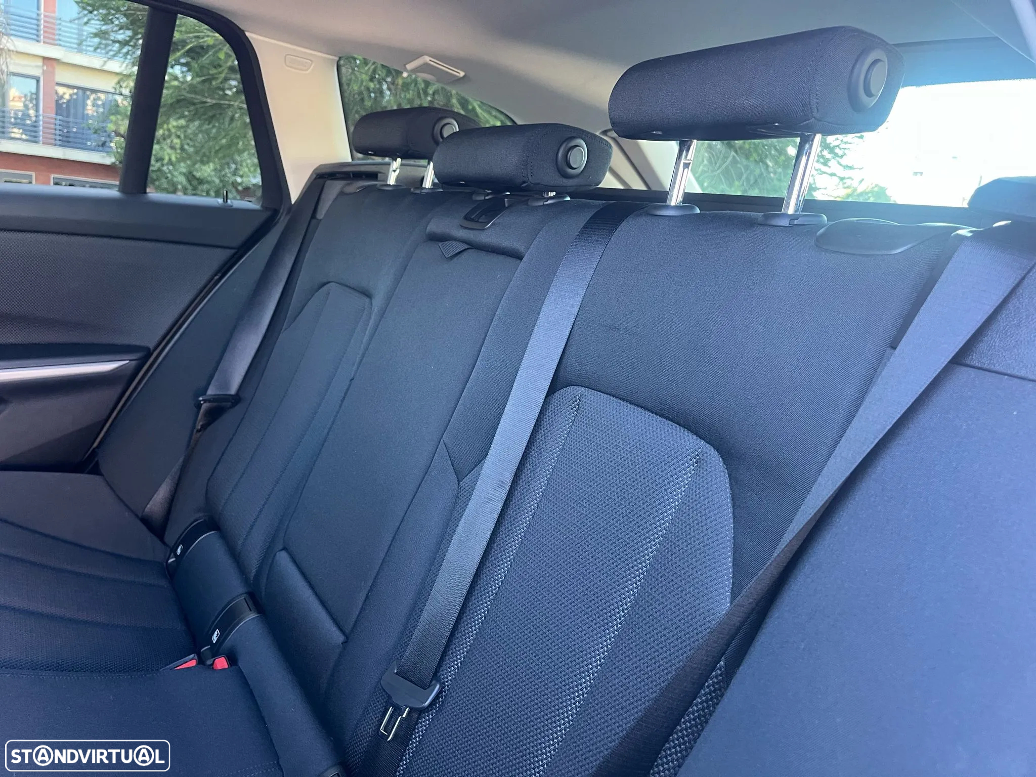 BMW 318 d Touring Auto - 57