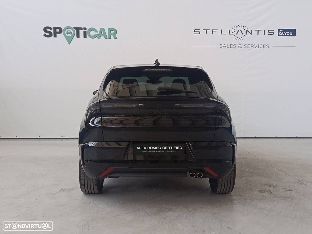 Alfa Romeo Junior 1.2 eDCT6 - 7