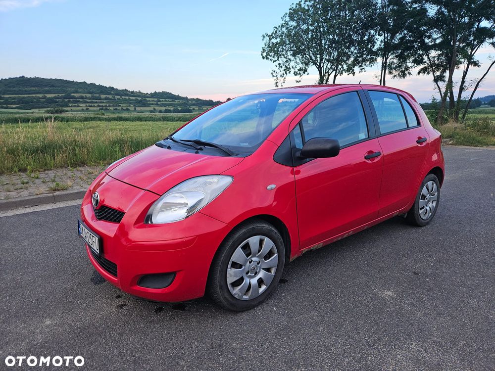 Toyota Yaris 1.33 Luna - 2