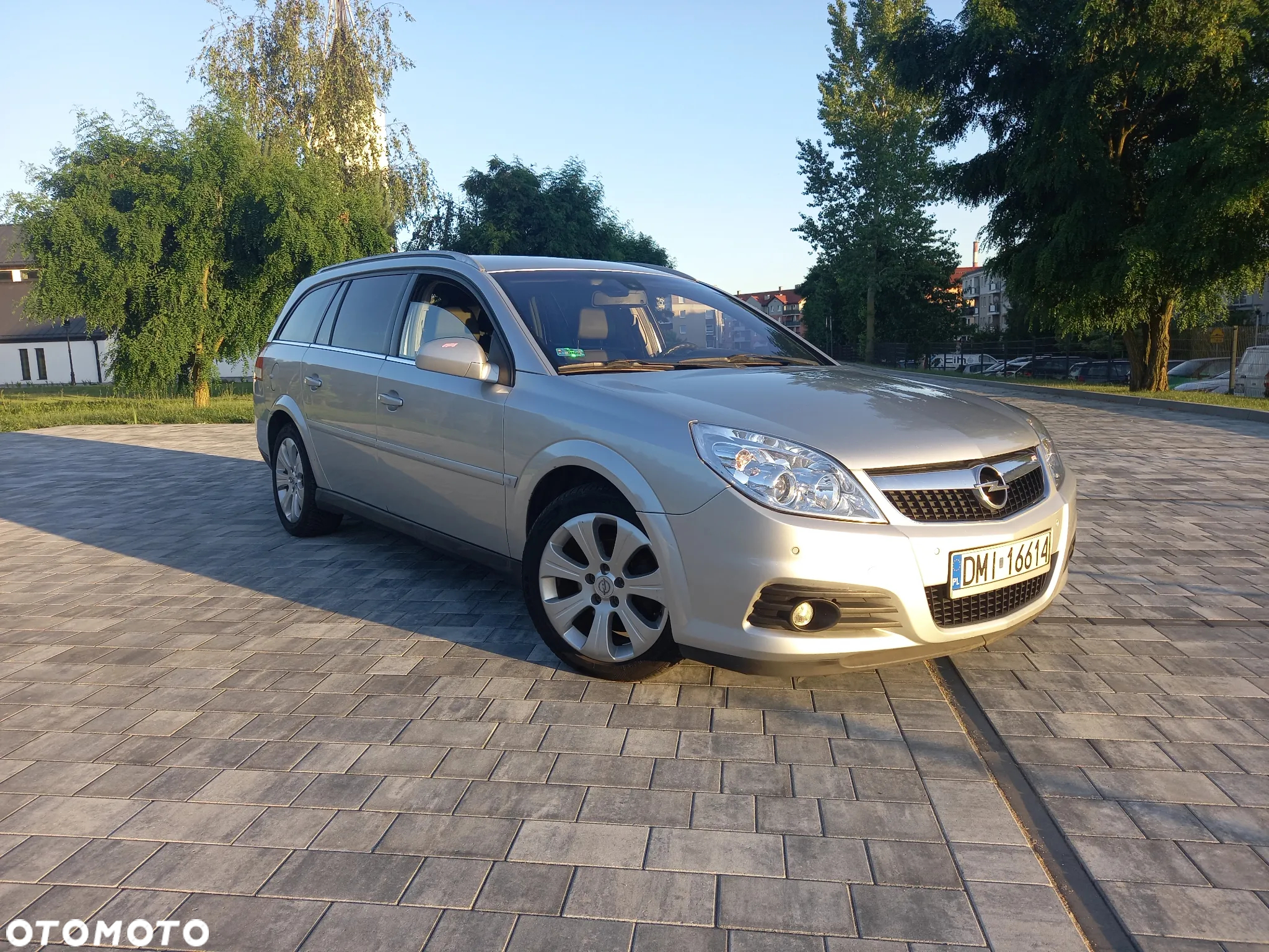 Opel Vectra 1.9 CDTI Cosmo - 3
