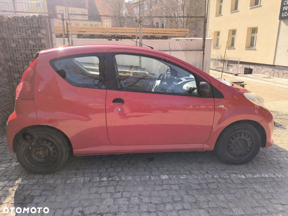 Peugeot 107 1.0 Happy - 2