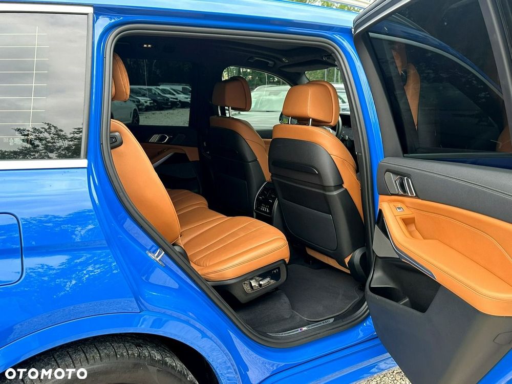 BMW X7 M50i sport - 22