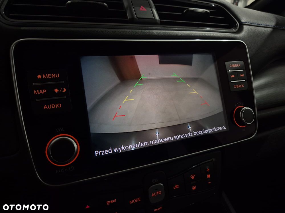 Nissan Leaf 40kWh 10 - 12