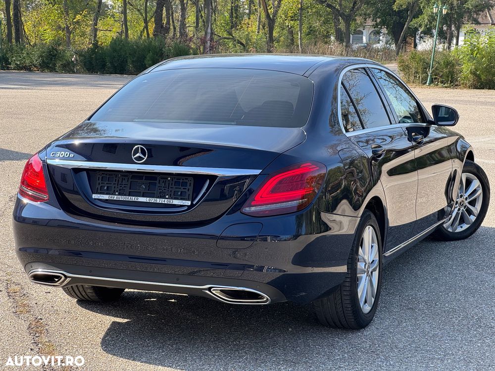 Mercedes-Benz C 300 e 9G-TRONIC Avantgarde - 15