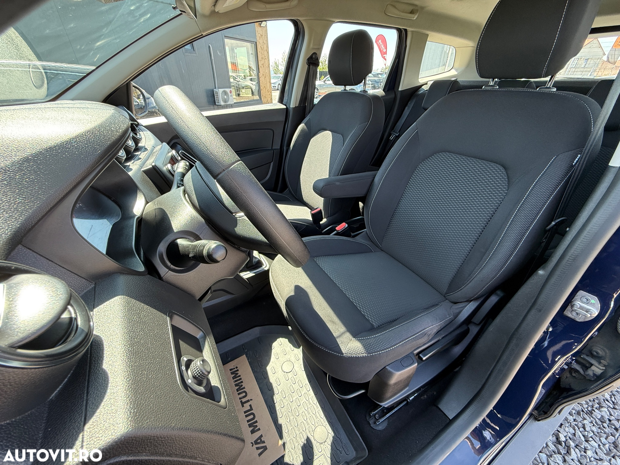 Dacia Duster 1.5 Blue dCi 4WD Comfort - 8