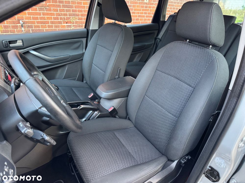 Ford C-MAX 2.0 TDCi Titanium - 27