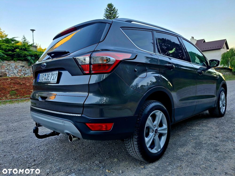 Ford Kuga 2.0 TDCi 4x2 Titanium - 9