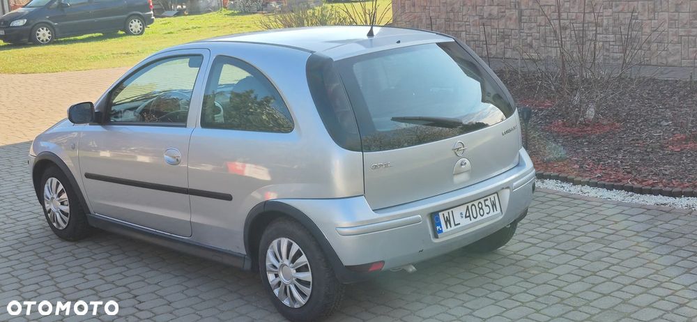 Opel Corsa 1.2 16V - 6