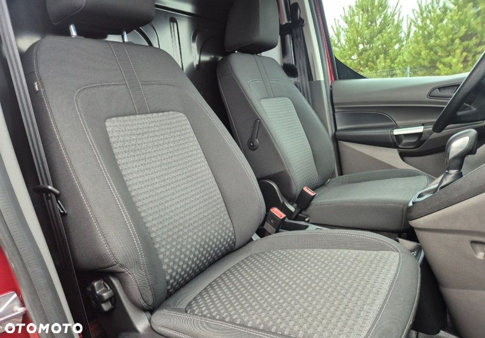 Ford Transit Connect - 9
