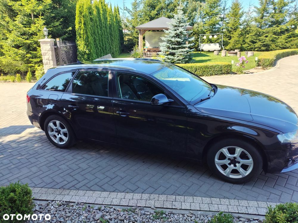 Audi A4 Avant 2.0 TDI DPF multitronic Ambition - 4