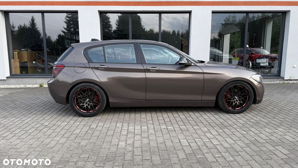 BMW Seria 1 116d EfficientDynamics Sport Line - 7