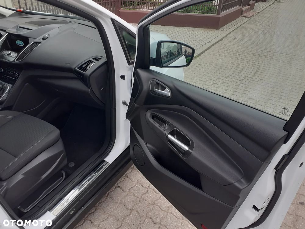 Ford C-MAX 1.5 TDCi Start-Stop-System Trend - 16