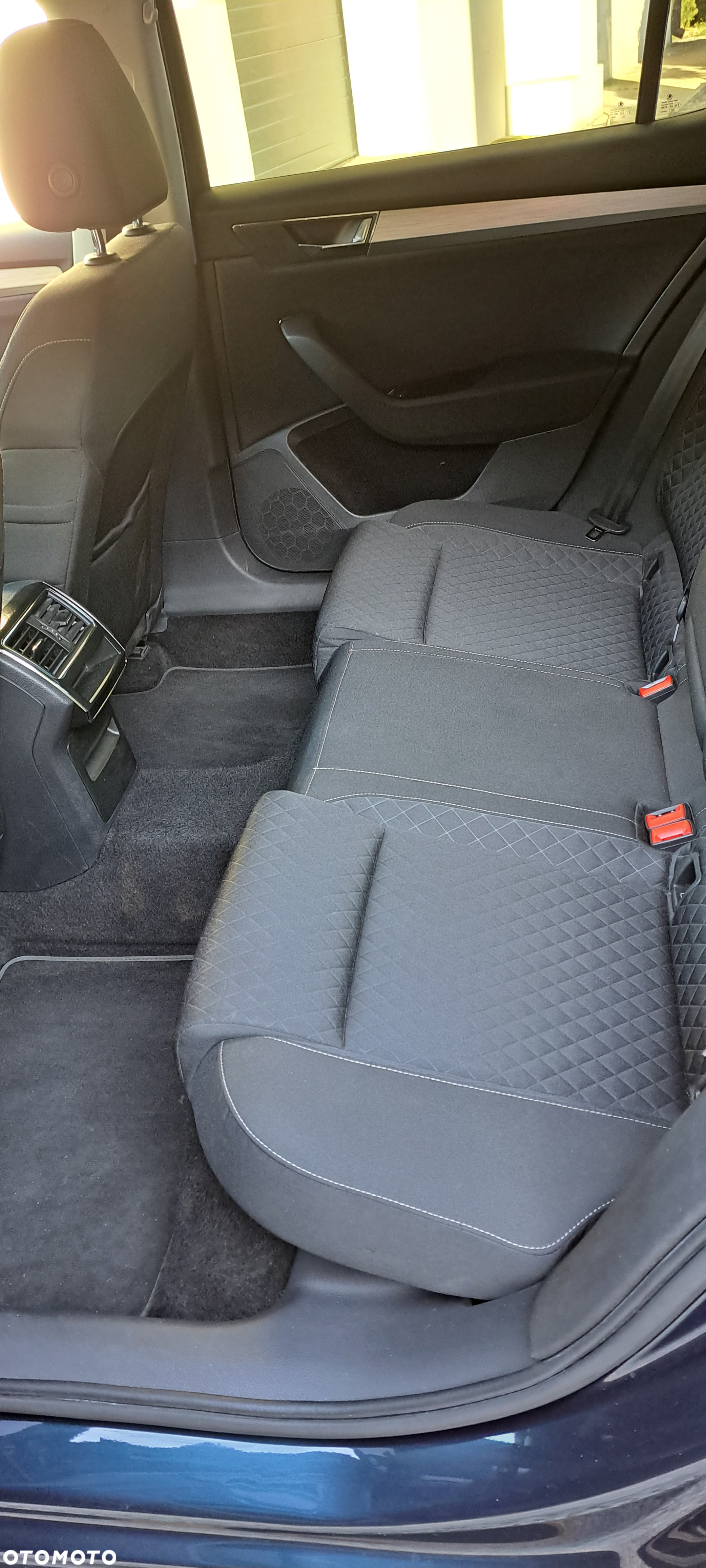 Skoda Superb 1.5 TSI Style DSG - 8