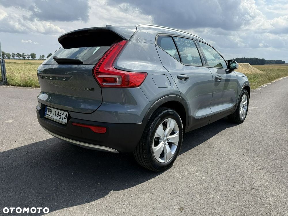 Volvo XC 40 D4 AWD Momentum Pro - 40
