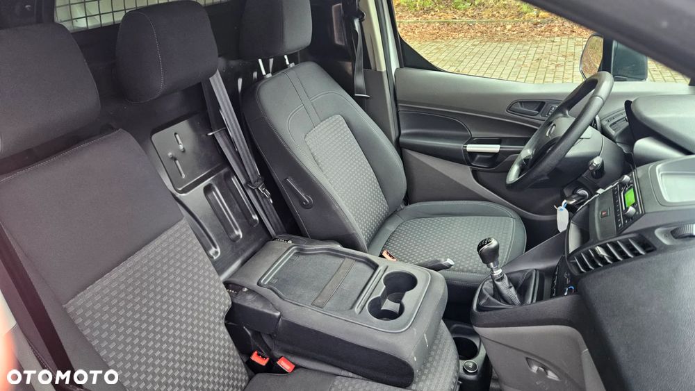 Ford Transit Connect L1 - 17