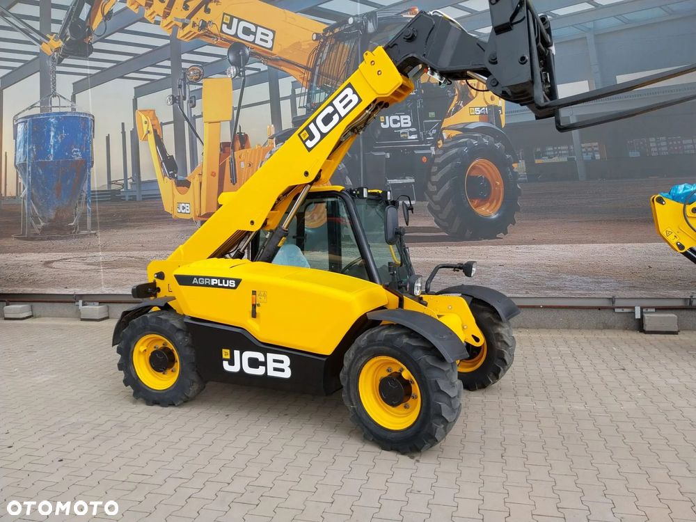 JCB 525-60 Agri Plus - 19