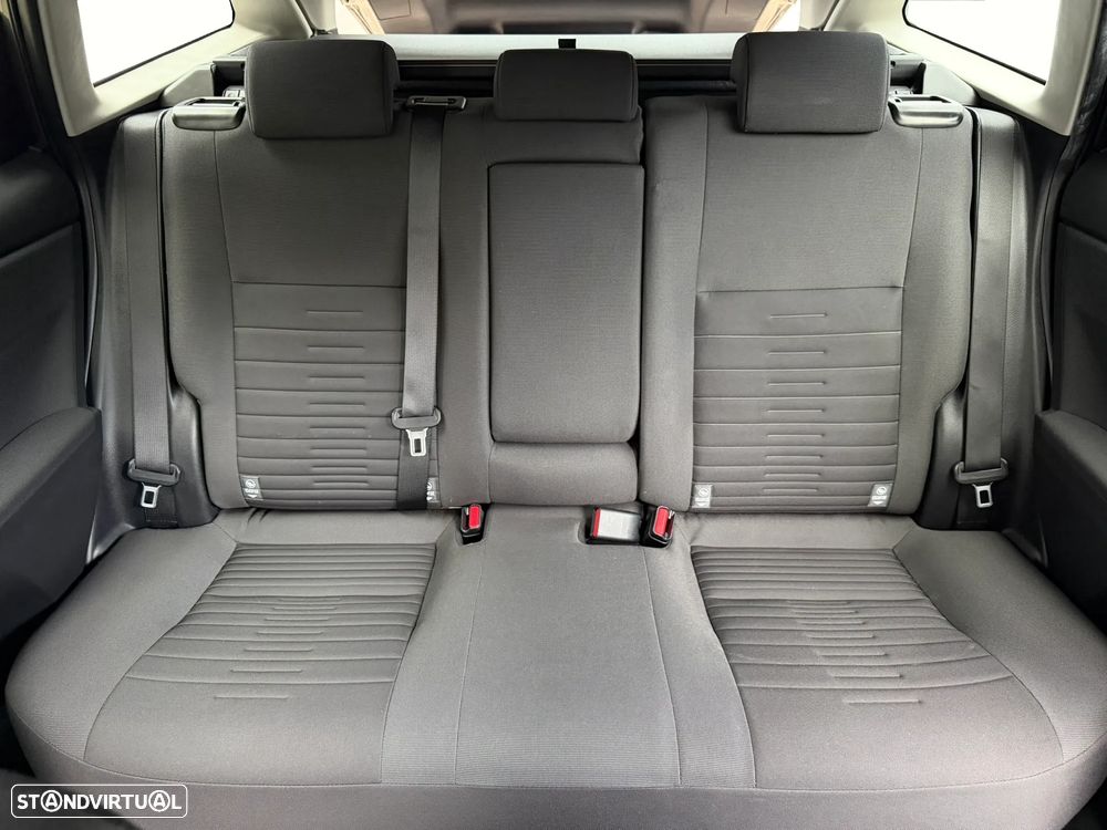 Toyota Auris Touring Sports 1.8 HSD Exclusive+Navi - 7