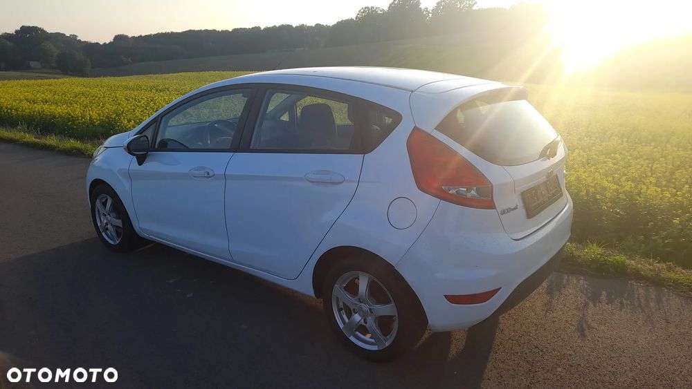 Ford Fiesta - 7